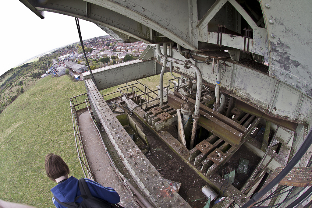 Onwards up one of the head stocks.